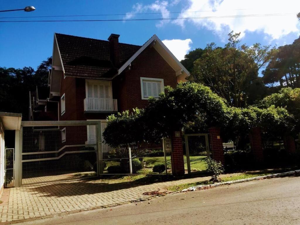 Apartamento Duplex De Gramado By Cia Da Temporada Екстериор снимка